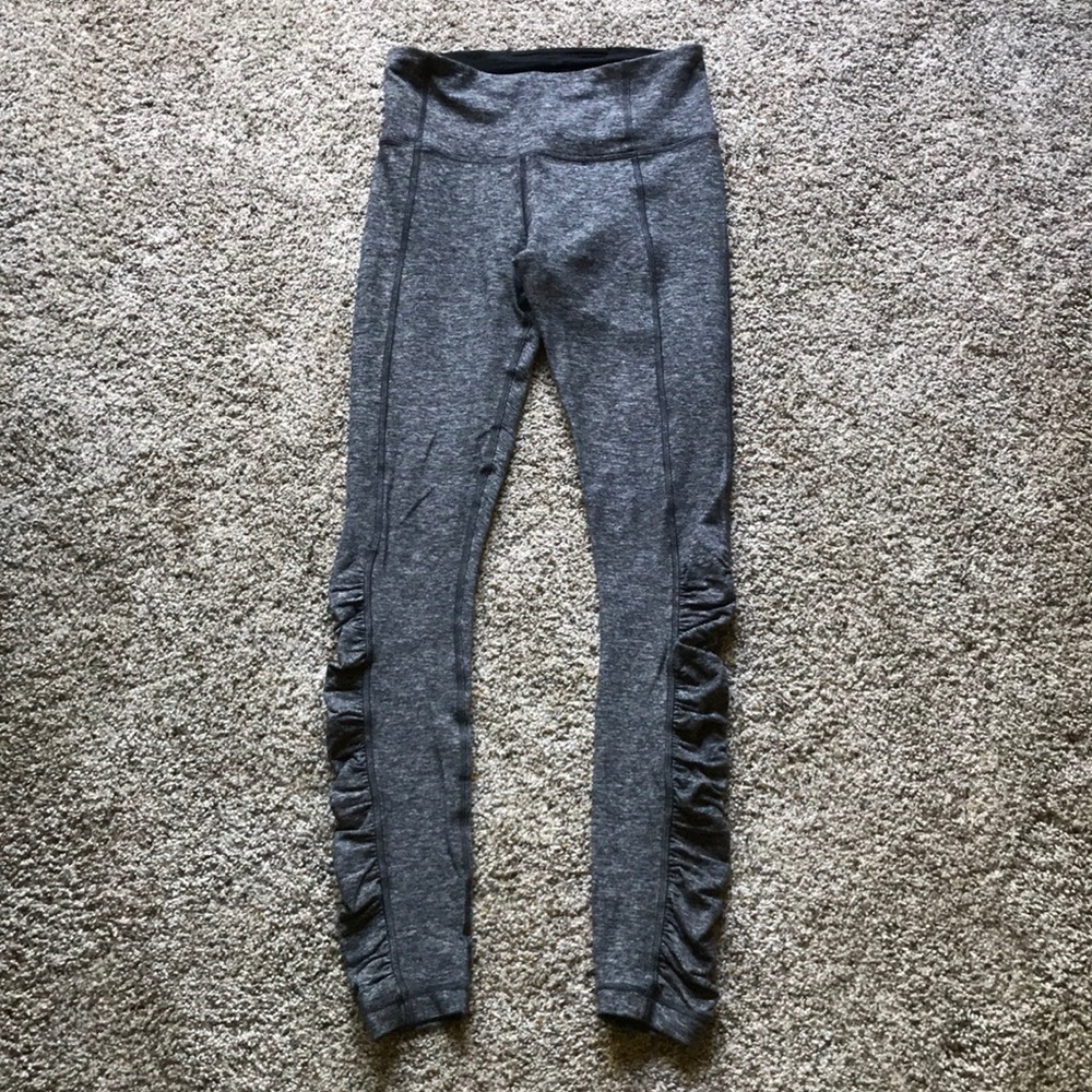 Lululemon leggings soft grey - size 4